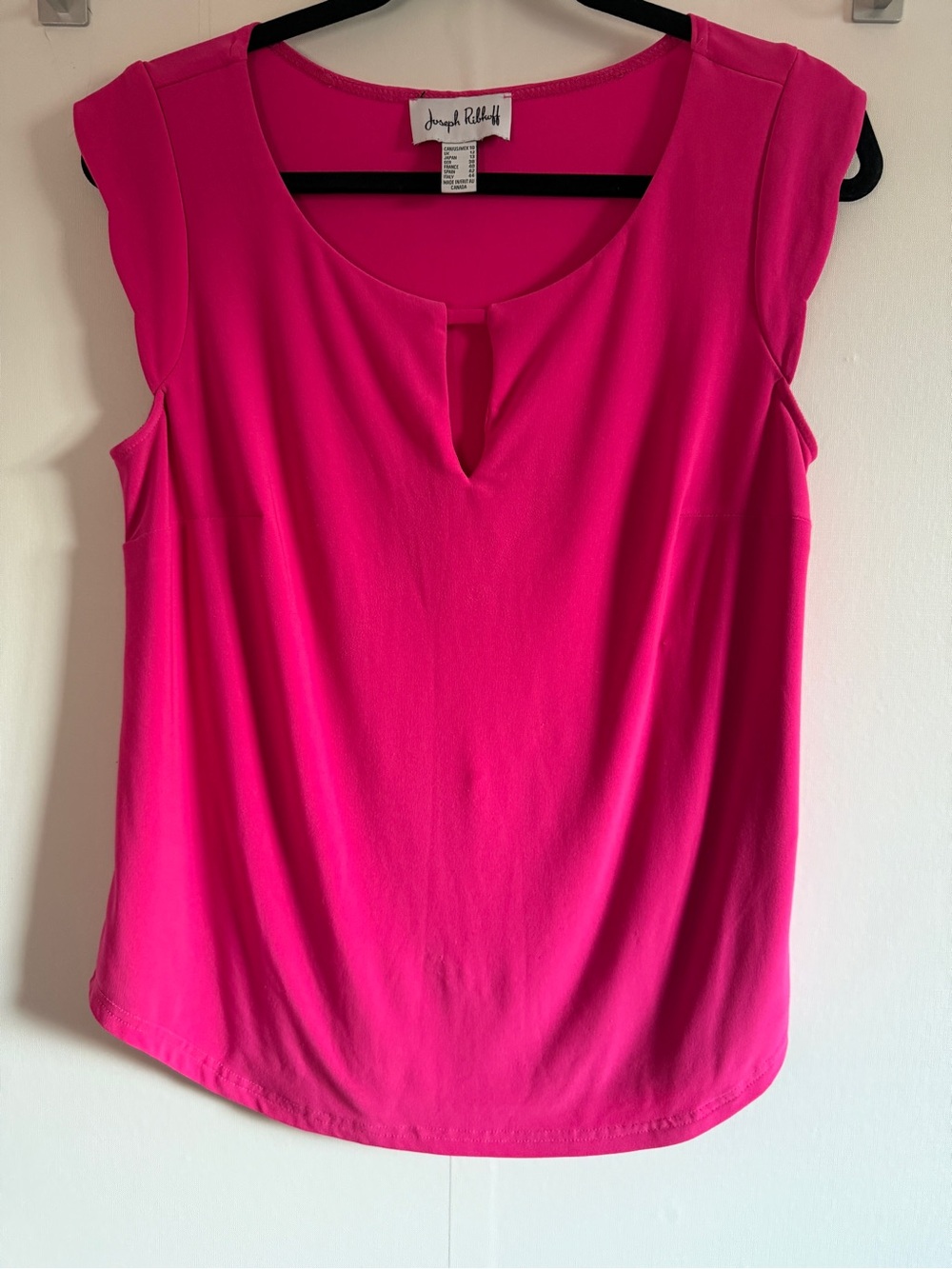 Joseph Ribkoff Fuchsia Keyhole Sleeveless Blouse Top Pink Canada Size 10